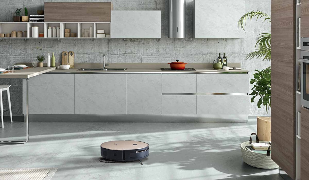 Next-Generation Robot Vacuum: Hot-Water Mopping Really Works
