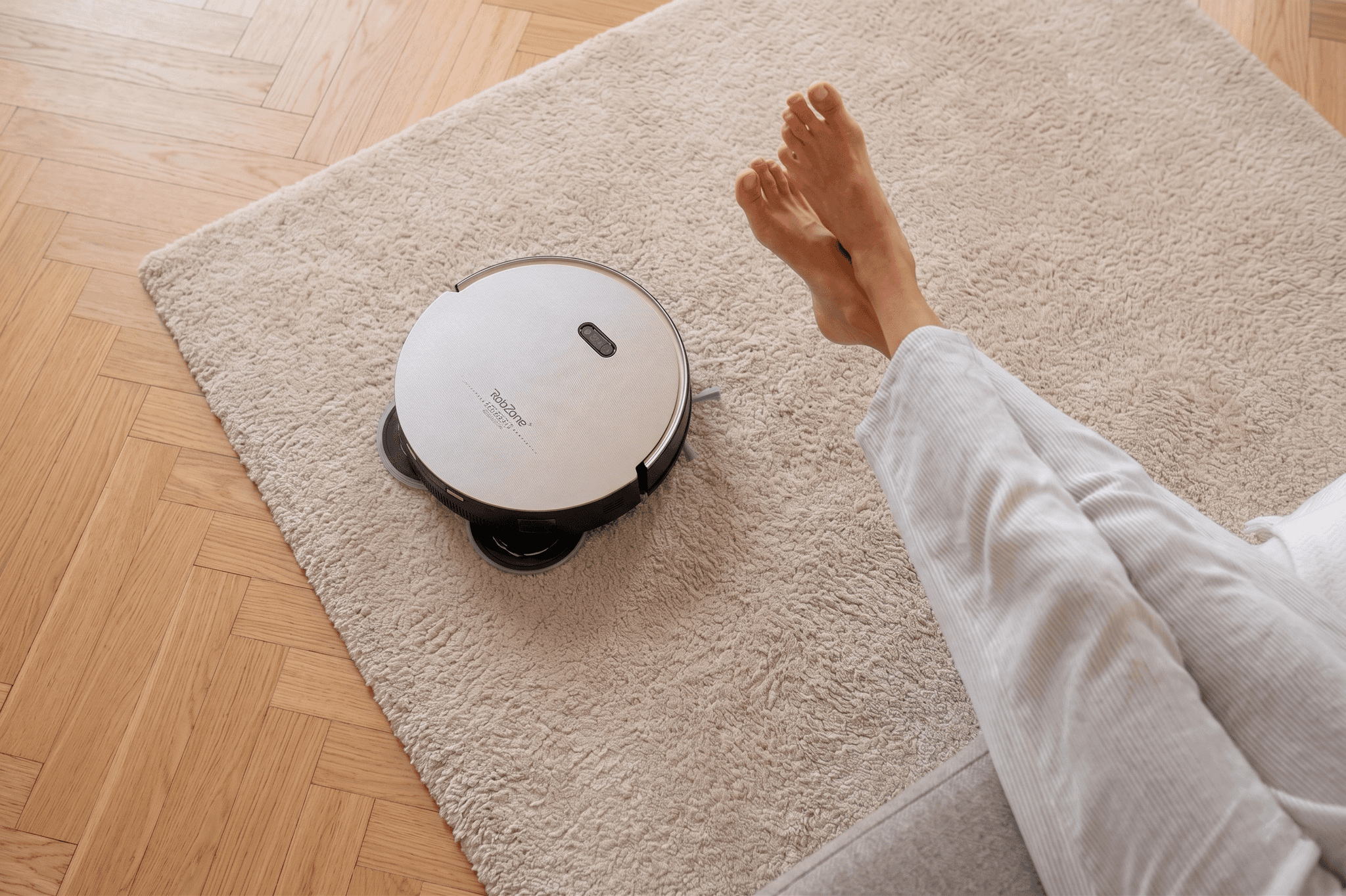 Discover 9 Reasons to Buy a Robot Vacuum | Robzone